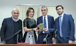 درع للطيار رولا حطيط